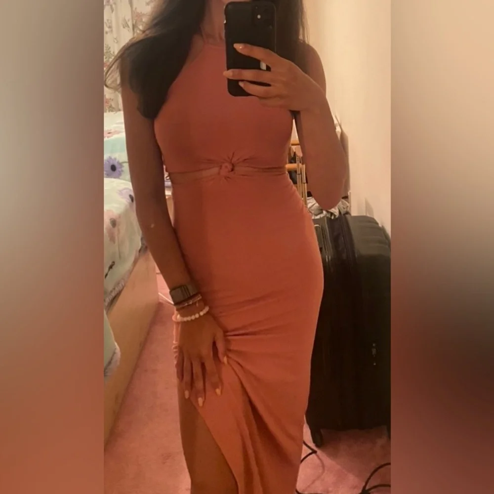 Abercrombie & Fitch Knotted Halter Cutout Maxi Dress -Small Tall, Terracotta Red